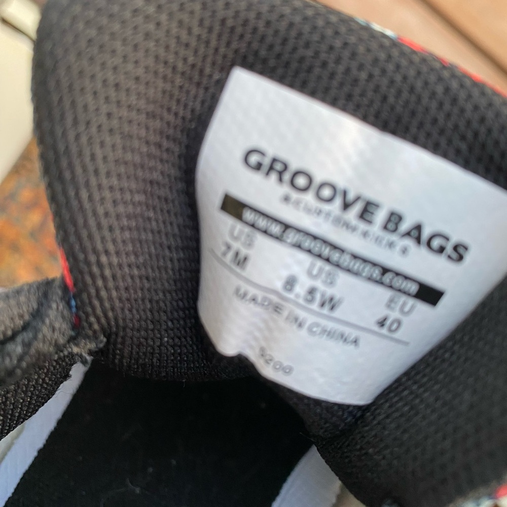 GROOVE BAGS DIA DE LOS MUERTOS SNEAKER WOMENS SIZE 7 Day of The Dead. Beautiful - Picture 7 of 8